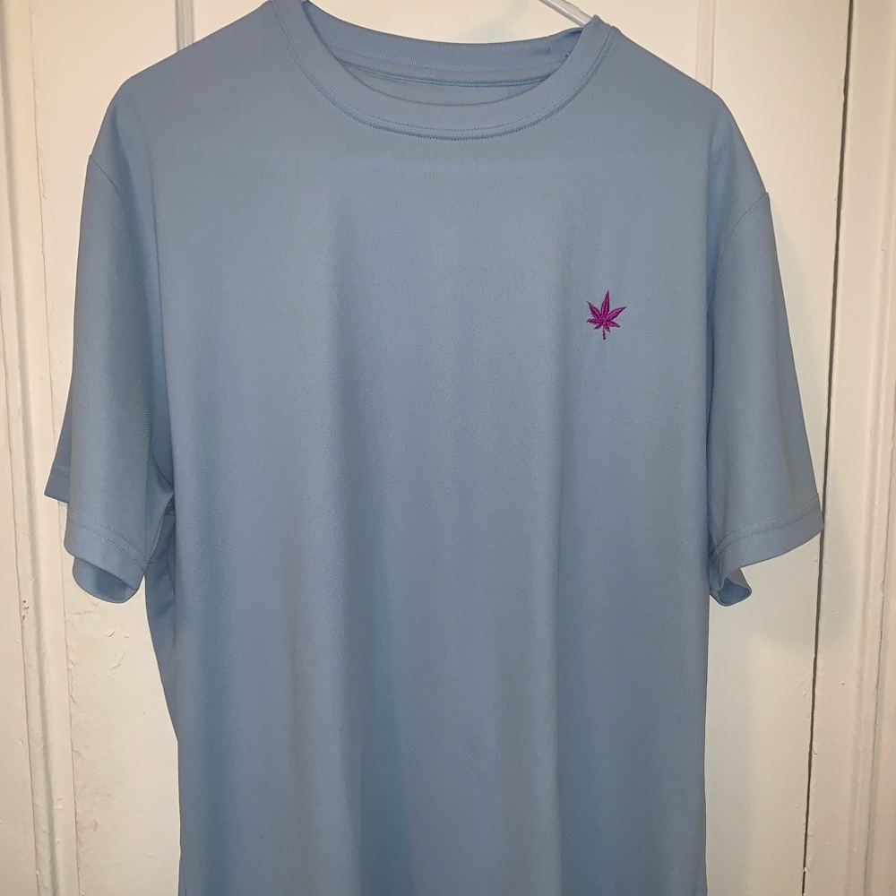 Boast tee